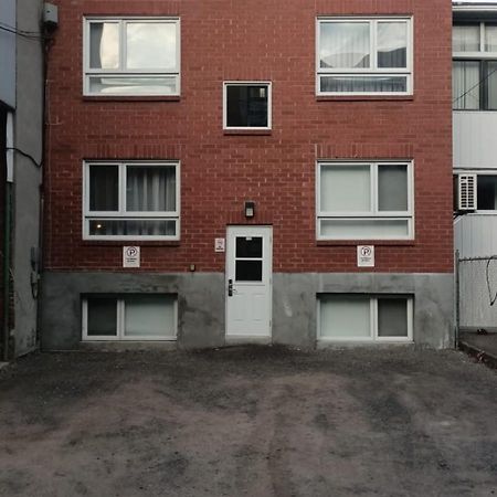 Wonderful Studio In Little Italy With Full Bath By Den Stays Montreal Exterior foto